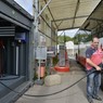 Ce bus est l'un des trois véhicules de la Ville à rouler à l'huile de friteuse recyclée.