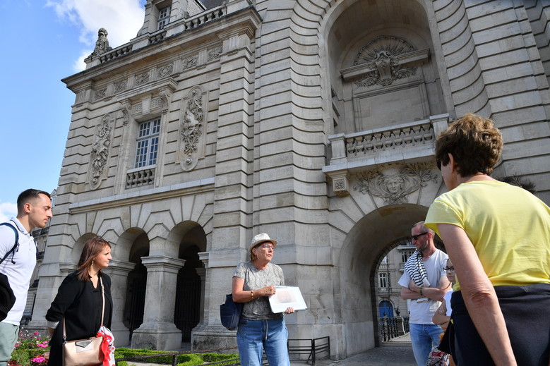 Autour de la Porte de Paris