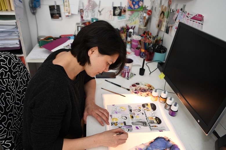 Vanyda Savatier, dans son atelier. Photo A.G., Ville de Lille