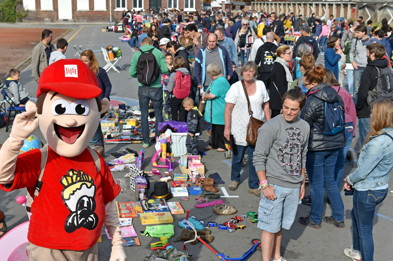 Braderie des enfants - Gare Saint Sauveur