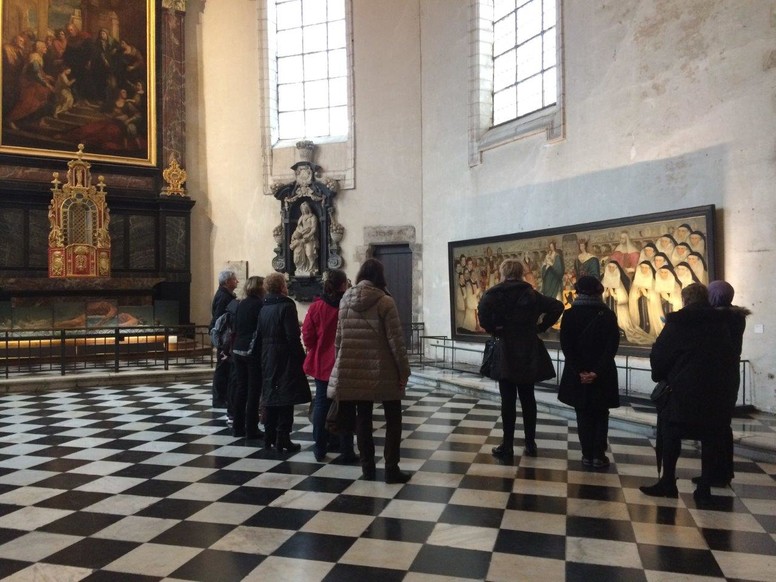 Visite dans la chapelle