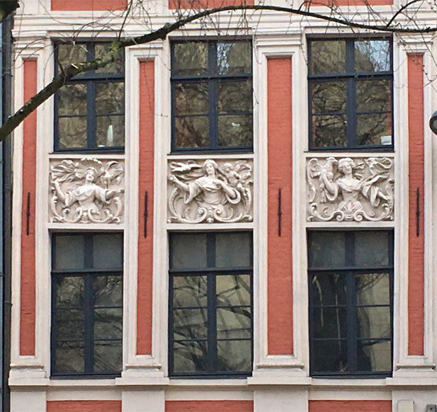 Maison des 3 grâces - Rue Pierre Mauroy