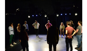 Atelier théâtre adulte pour les débutant.es à la Barraca Zem