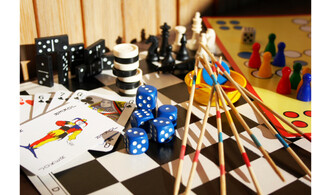 Ateliers jeux de sociétés et puzzles