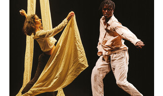 Cosmos | Mahamat | Cie La Main de l’Homme