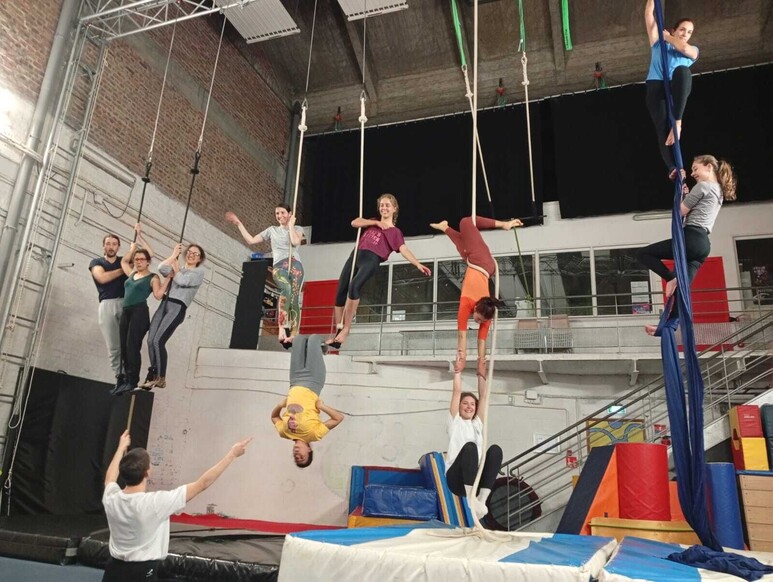 Cours de cirque
