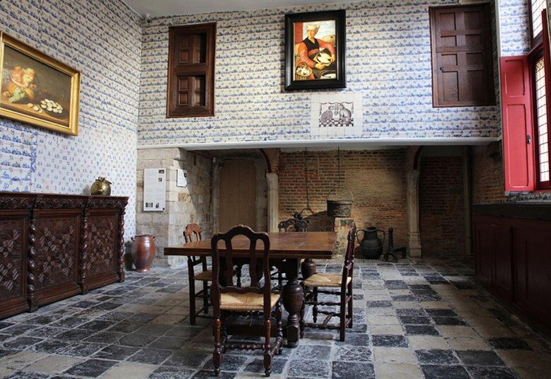 « De l’hôpital médiéval au musée d’art et d’histoire de Lille »