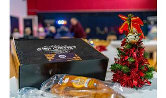 Distribution des colis de Noël