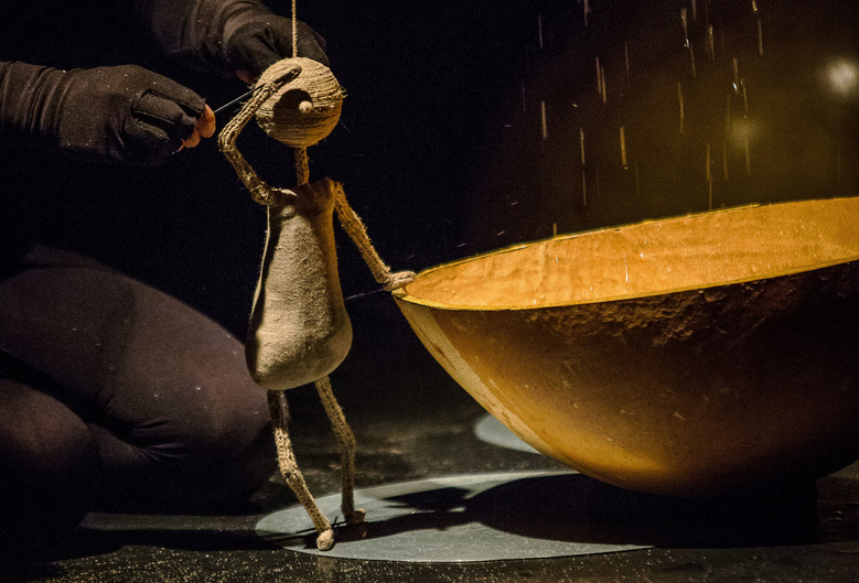 Ficelle – Une Odyssée tissée de petits bouts… • M Festival