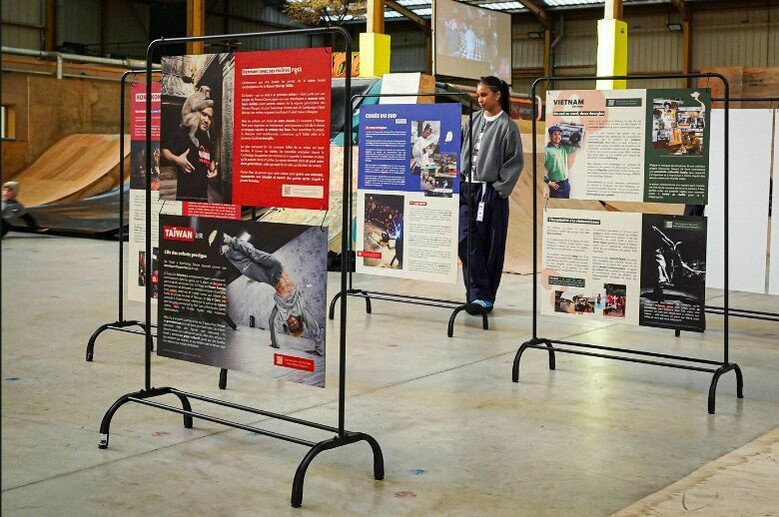 (Hip Open Dance) Vernissage de l'exposition "Le Sol pour s'élever"