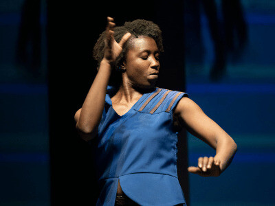 J'ai plusieurs terres - Compagnie Yaena | Théâtre Massenet