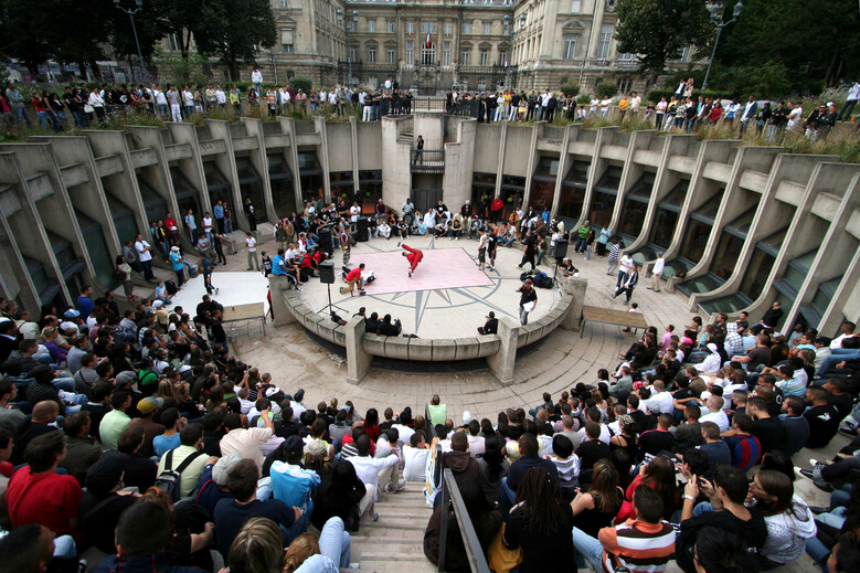 L'histoire du cratère place de la République