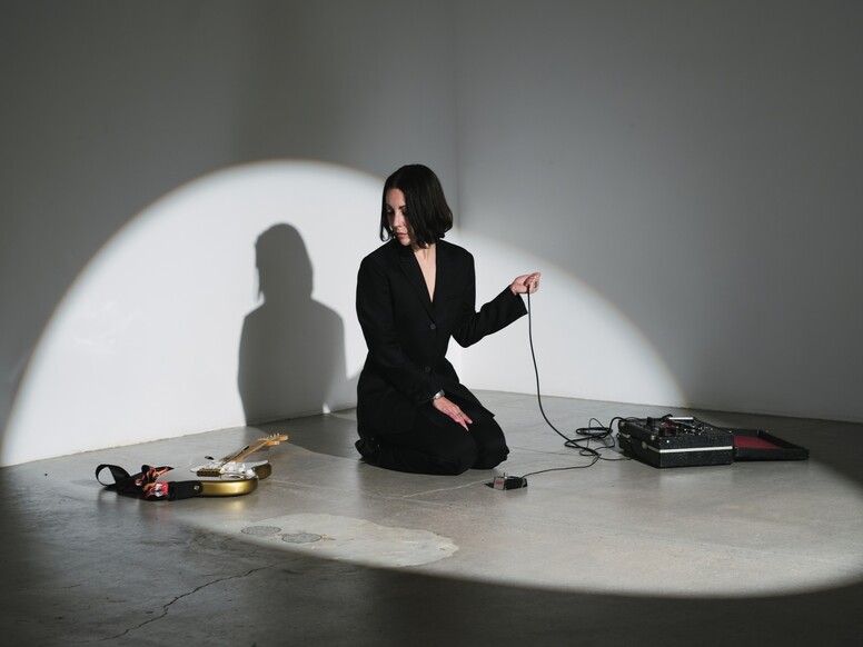 Lucrecia Dalt en concert