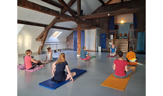 Préparez votre rentrée yoga avec ALY  le 15 septembre 2026 !