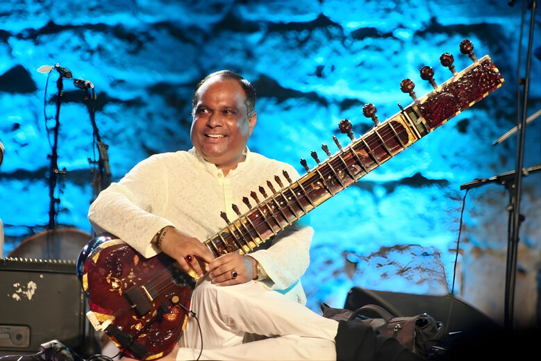 Sitar connection