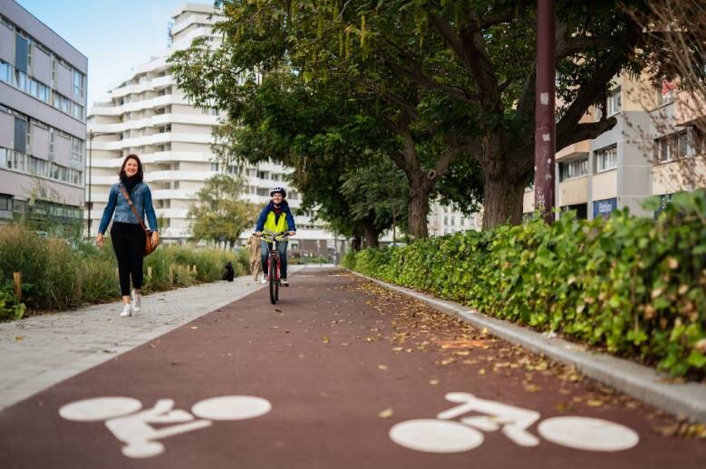 Nouvel aménagement avenue Kennedy. Crédit : Thomas Lo Presti.