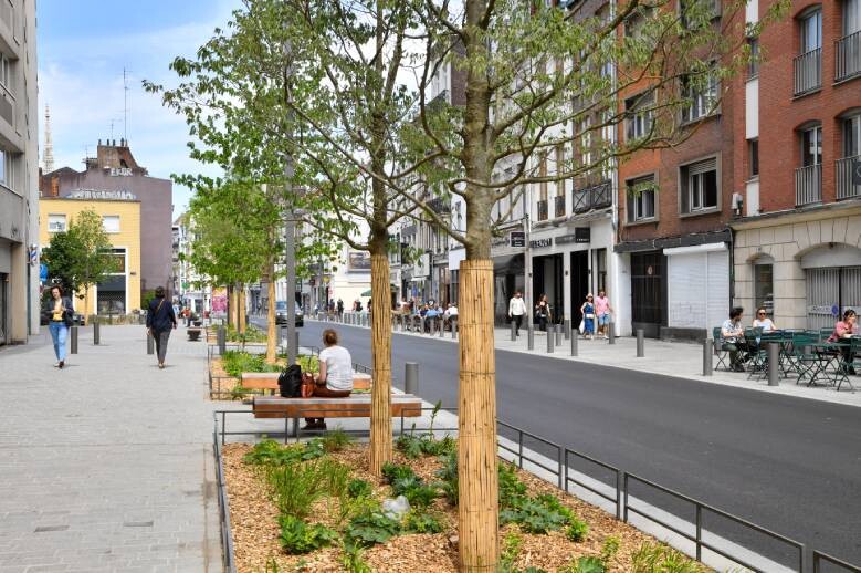 Rue Pierre Mauroy. Crédit : Daniel Rapaich.