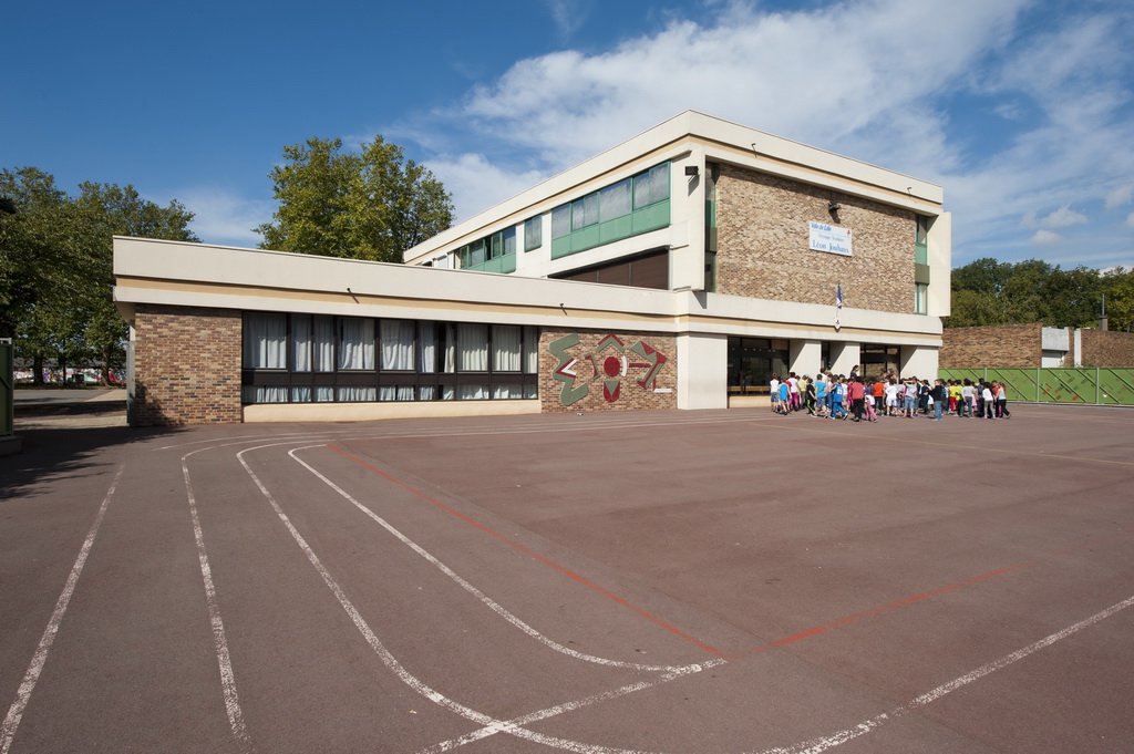 Ecole Elémentaire Léon JOUHAUX / Nos équipements - Ville de Lille : adresses, horaires 